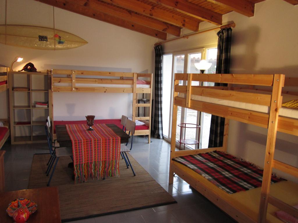 Da Silva Surfcamp Hostel อารีอา บรันกา ภายนอก รูปภาพ
