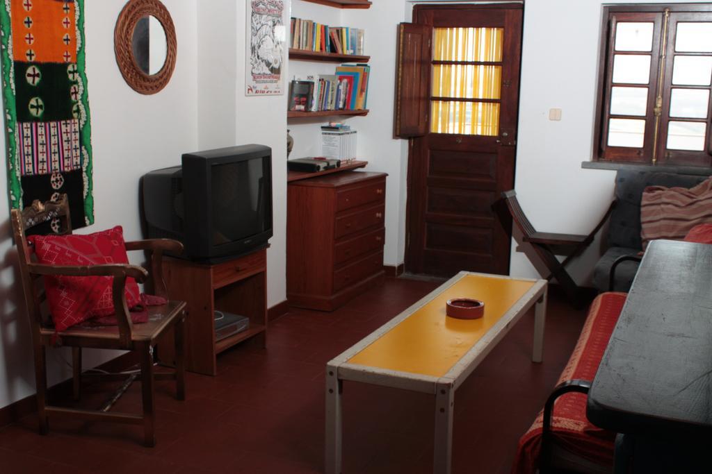 Da Silva Surfcamp Hostel อารีอา บรันกา ภายนอก รูปภาพ