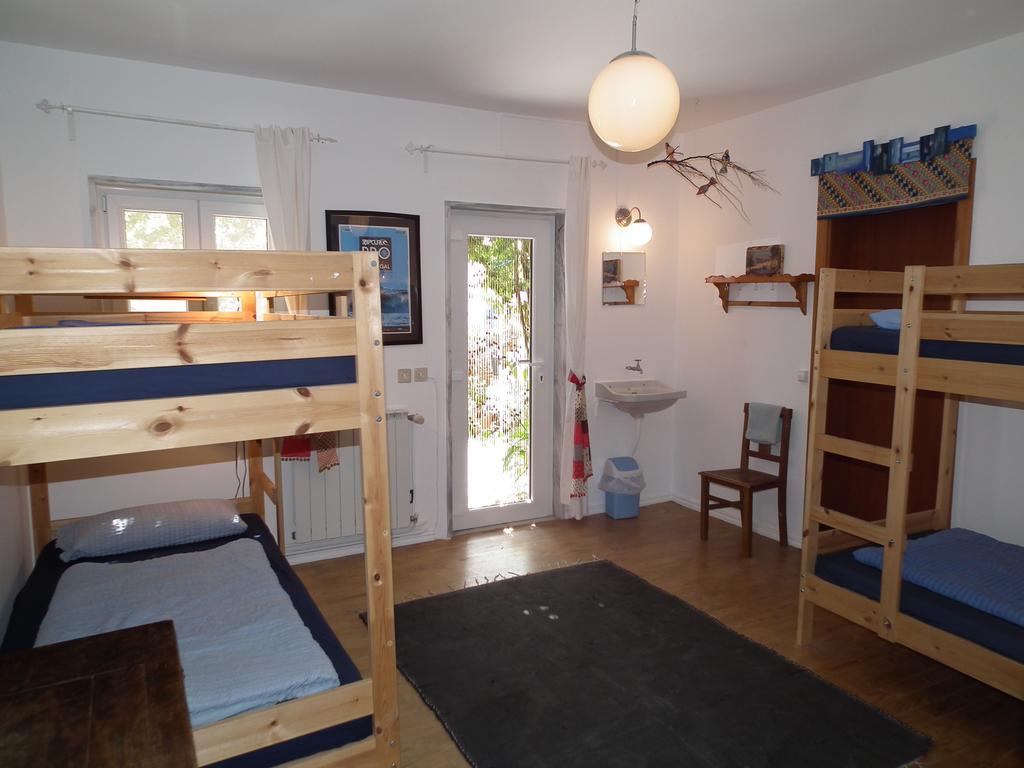 Da Silva Surfcamp Hostel อารีอา บรันกา ภายนอก รูปภาพ