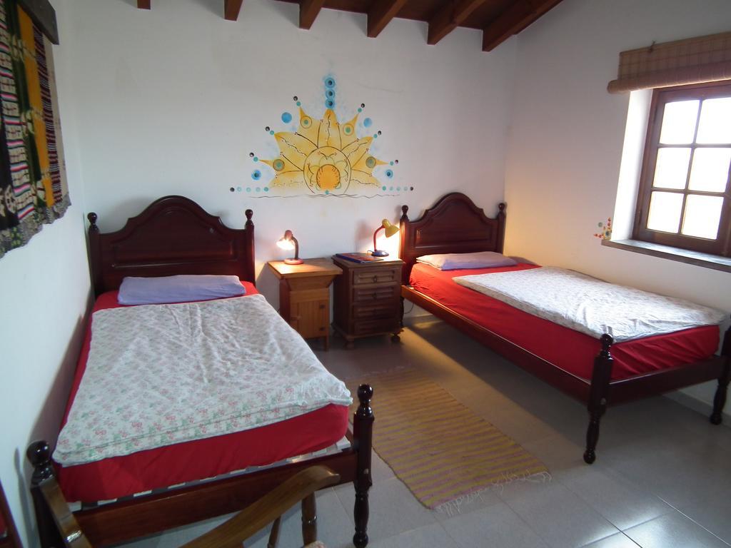 Da Silva Surfcamp Hostel อารีอา บรันกา ภายนอก รูปภาพ